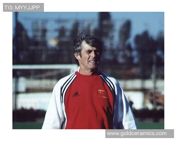 国际足球明星米卢的传奇人生与辉煌成就揭秘 国际足球明星米卢的传奇人生与辉煌成就揭秘